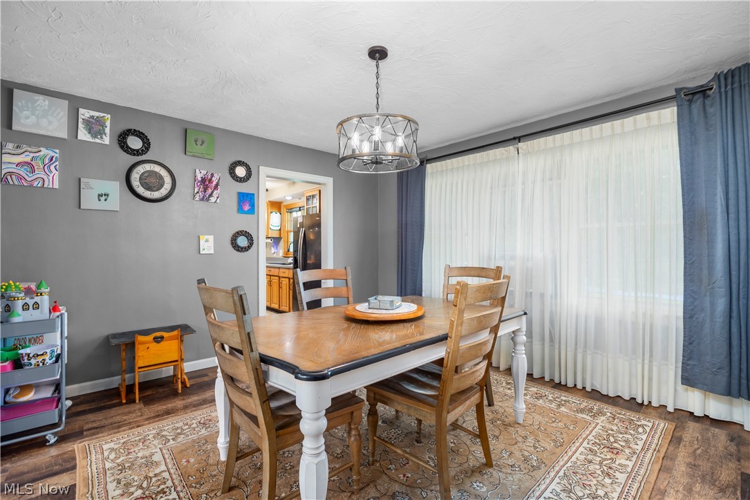 1908 Wallace Lane Lorain OH 44053