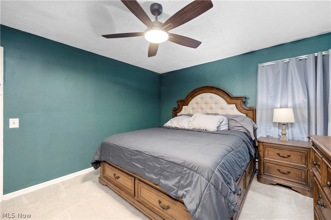 1908 Wallace Lane Lorain OH 44053
