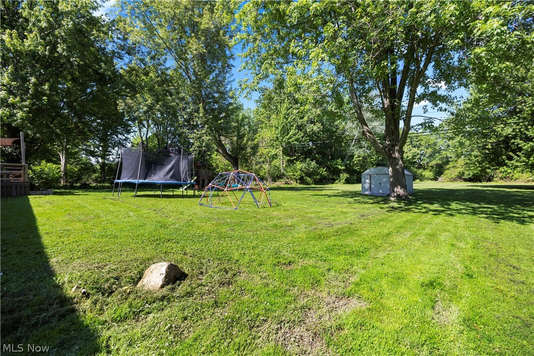 1908 Wallace Lane Lorain OH 44053