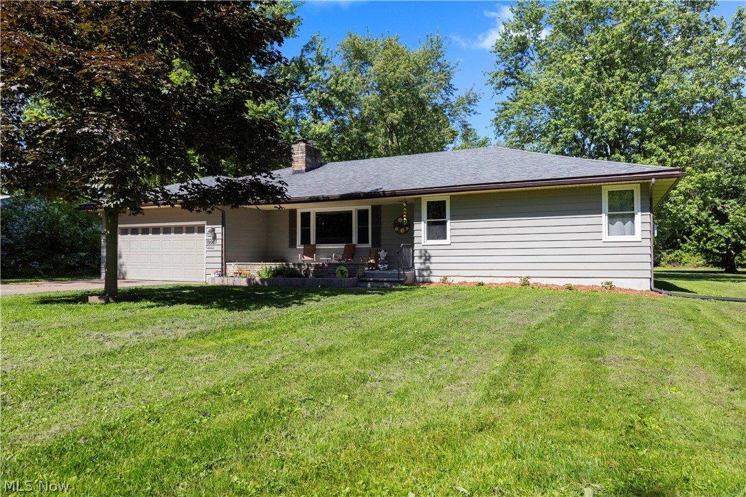 1908 Wallace Lane Lorain OH 44053