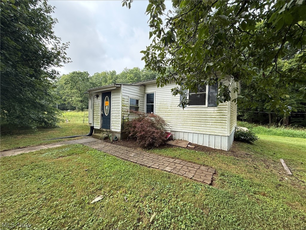 1027 Township Road 3475 Perrysville OH 44864