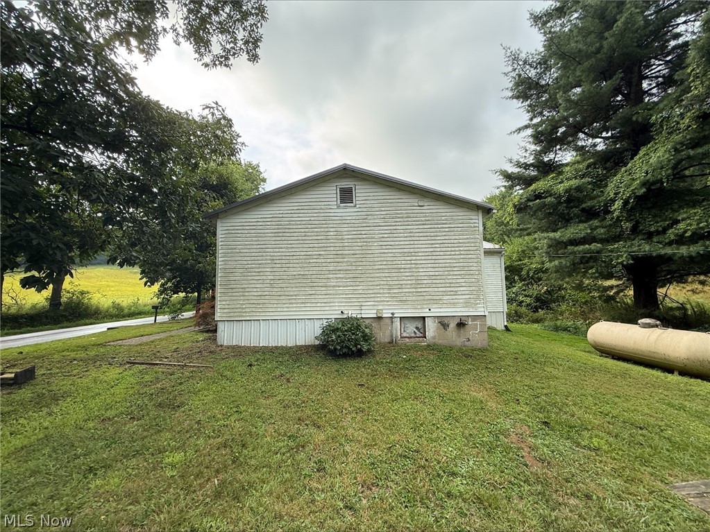 1027 Township Road 3475 Perrysville OH 44864