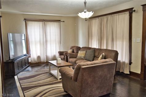1030 W 9th Street Lorain OH 44052