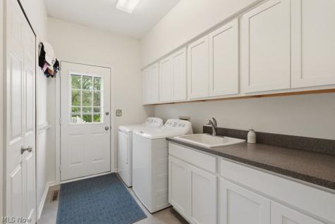 735 Jamestown Court Hudson OH 44236