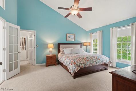 735 Jamestown Court Hudson OH 44236