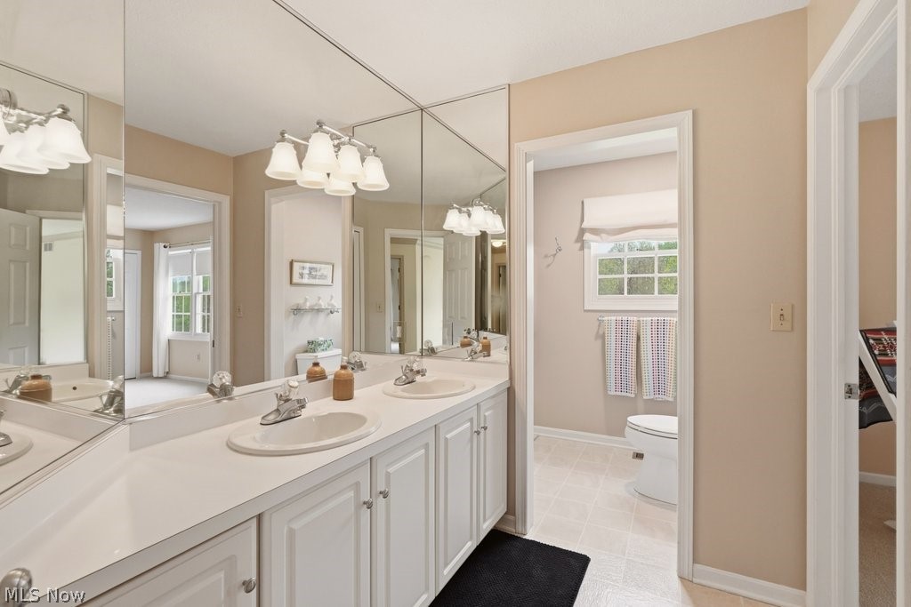 735 Jamestown Court Hudson OH 44236