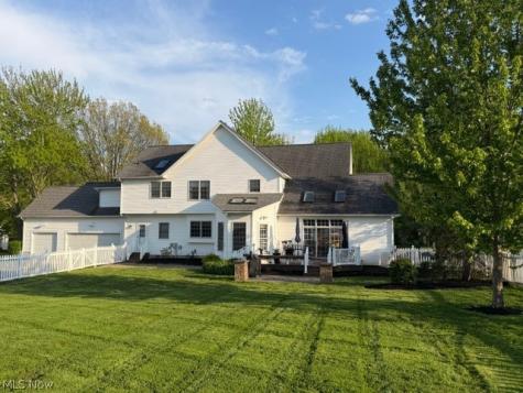 735 Jamestown Court Hudson OH 44236