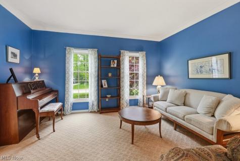 735 Jamestown Court Hudson OH 44236