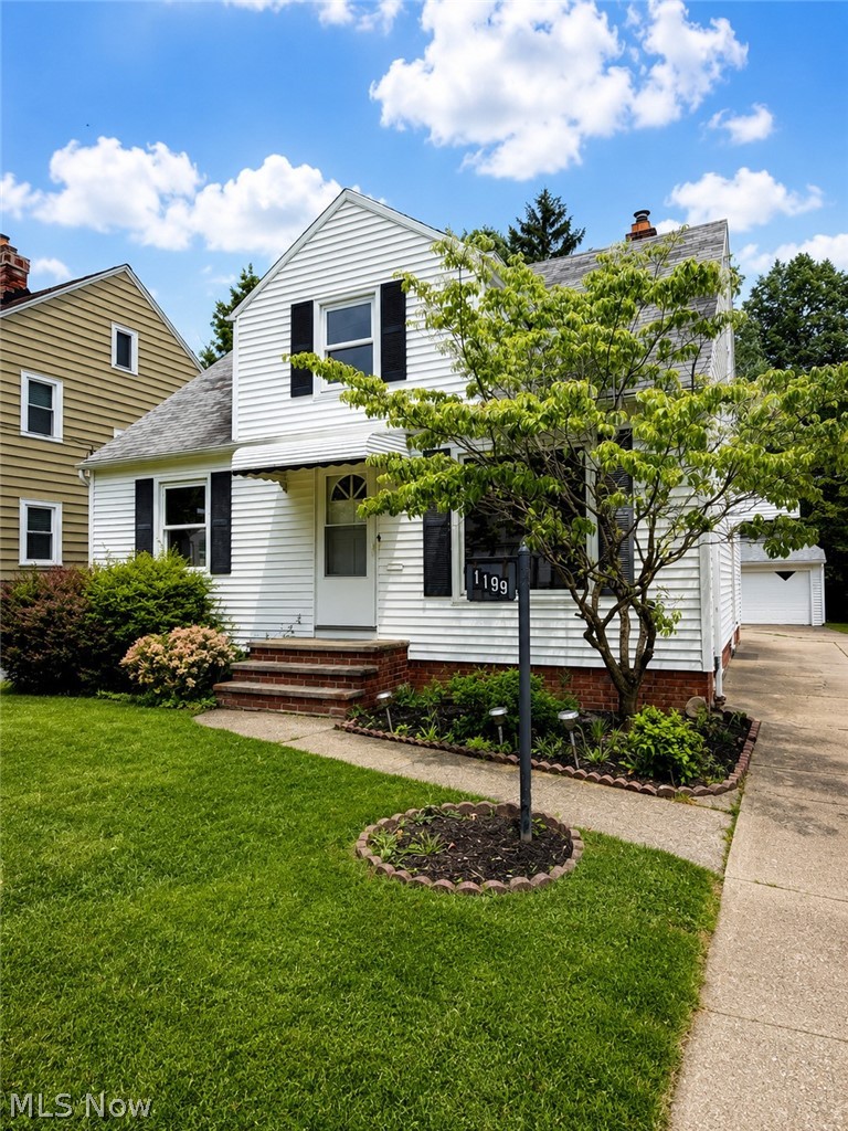 1199 Mayfield Ridge Road Cleveland OH 44124