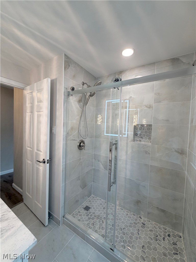 1199 Mayfield Ridge Road Cleveland OH 44124