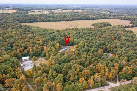 9274 Twp Road 4 Mansfield OH 44903
