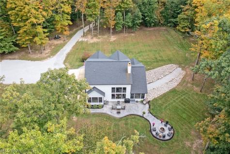 9274 Twp Road 4 Mansfield OH 44903