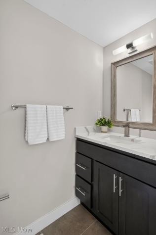 2148 W 21st Place Cleveland OH 44113