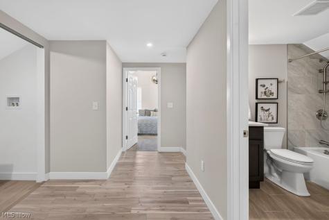 2148 W 21st Place Cleveland OH 44113