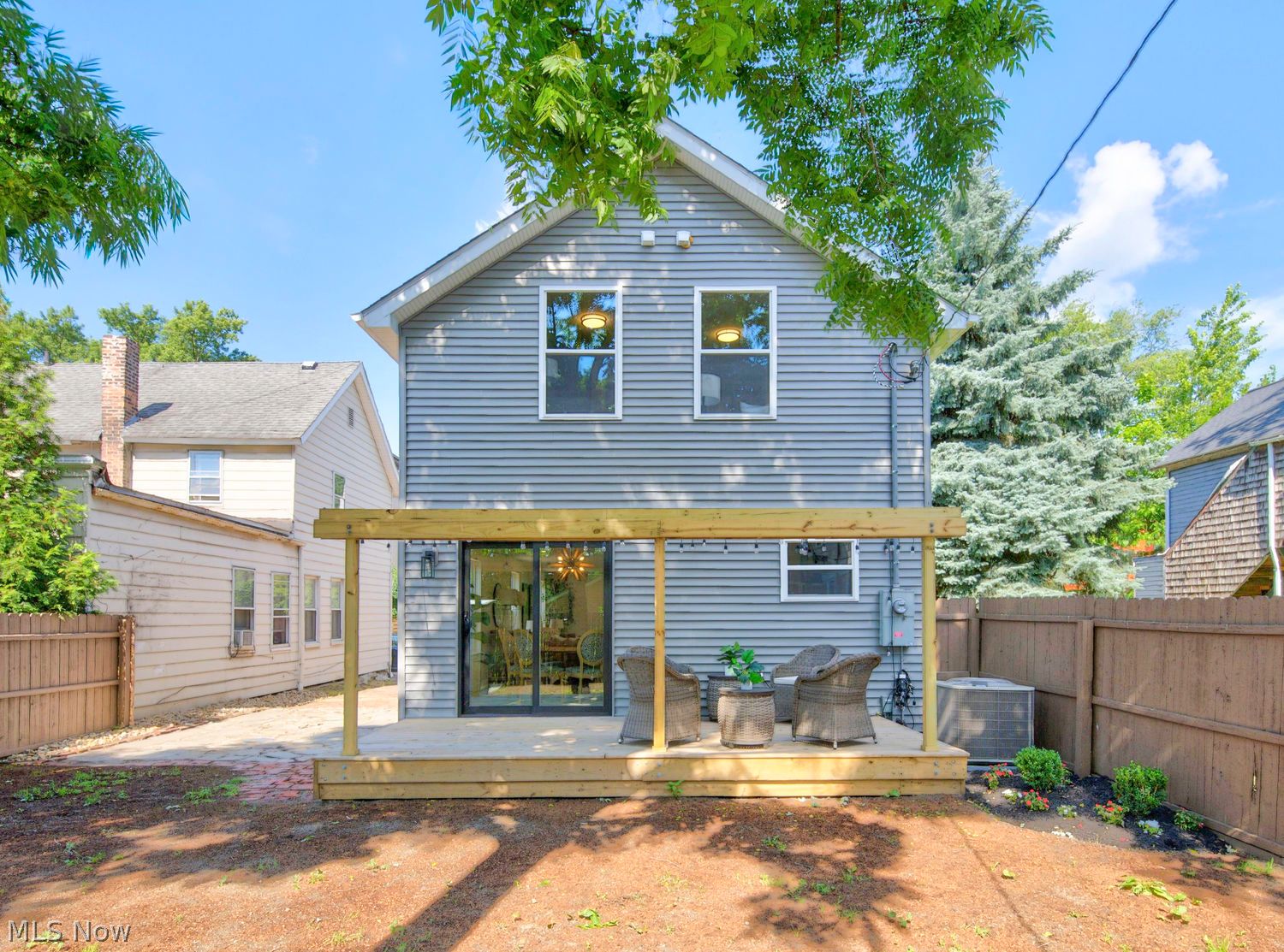 2148 W 21st Place Cleveland OH 44113