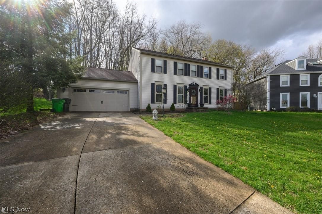 3761 Stratavon Drive NW North Canton OH 44720