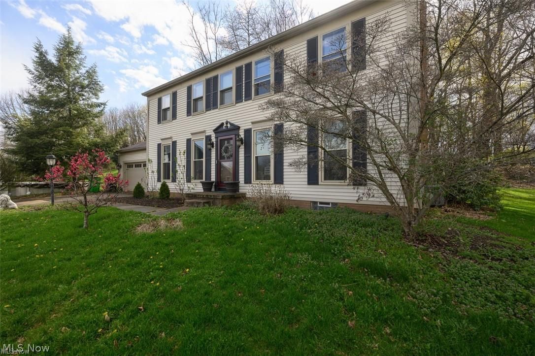 3761 Stratavon Drive NW North Canton OH 44720