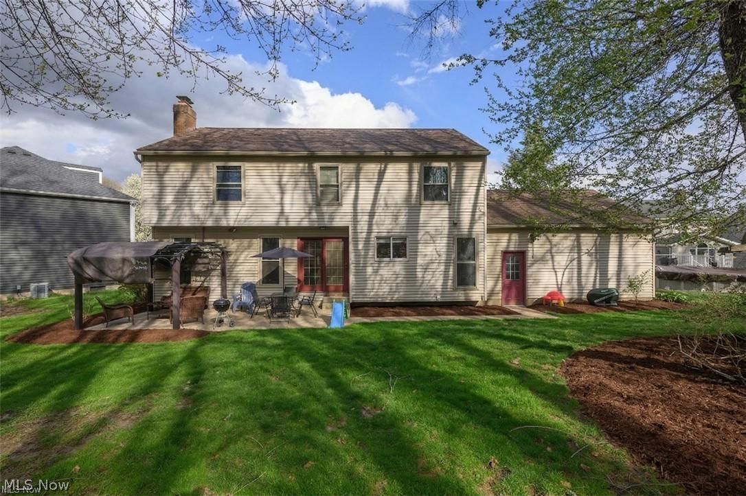 3761 Stratavon Drive NW North Canton OH 44720