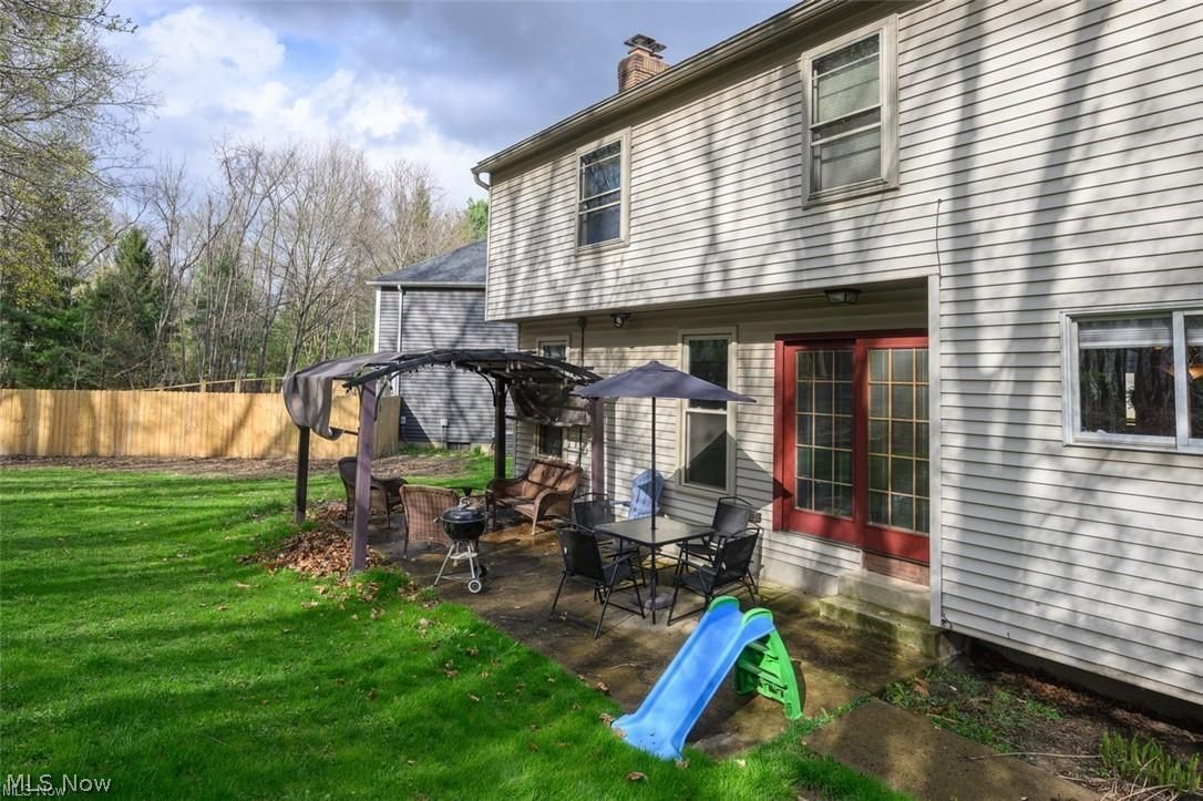 3761 Stratavon Drive NW North Canton OH 44720