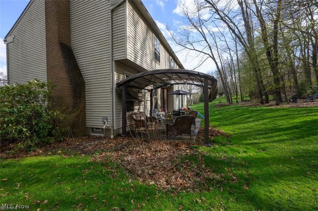 3761 Stratavon Drive NW North Canton OH 44720