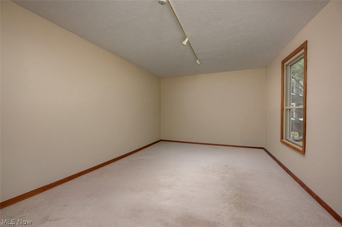 3761 Stratavon Drive NW North Canton OH 44720