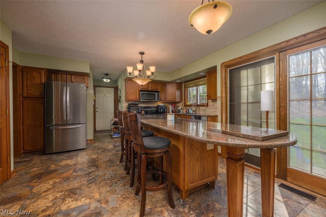 3761 Stratavon Drive NW North Canton OH 44720