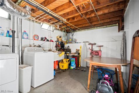 19264 Stockton Avenue Maple Heights OH 44137