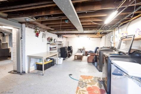 1437 Brooklyn Avenue Canton OH 44710