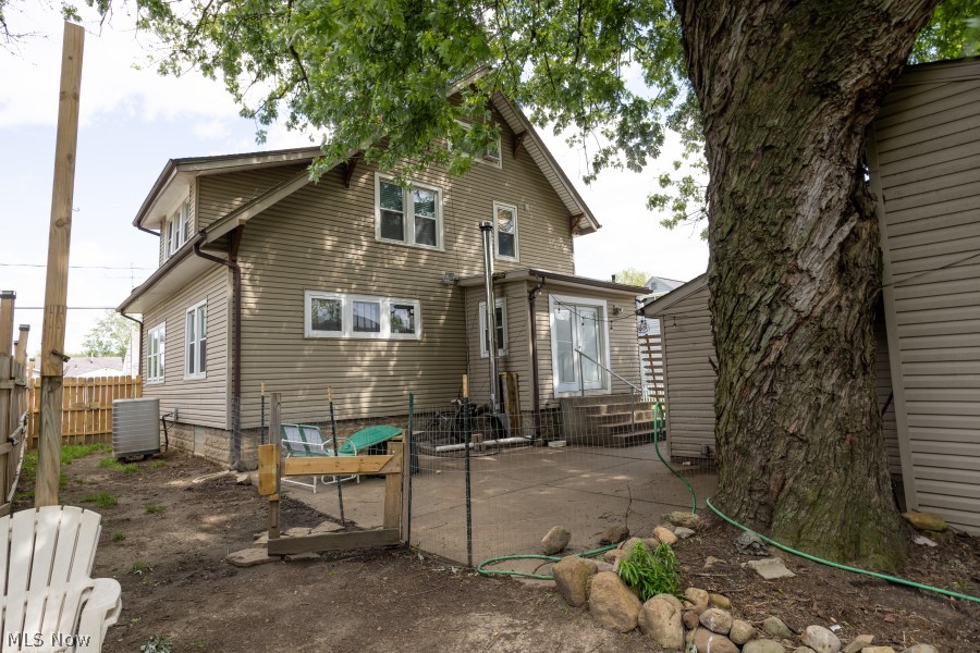 1437 Brooklyn Avenue Canton OH 44710