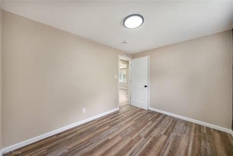 208 S Roanoke Avenue Youngstown OH 44515