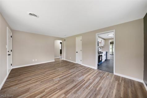 208 S Roanoke Avenue Youngstown OH 44515