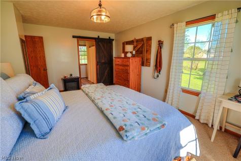 9142 Lisbon Street E East Canton OH 44730