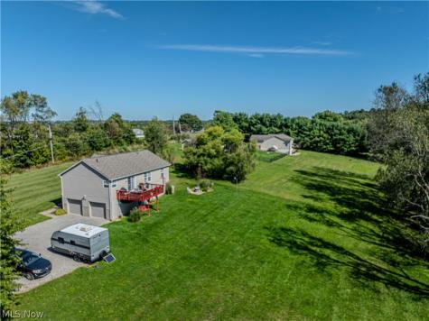 9142 Lisbon Street E East Canton OH 44730