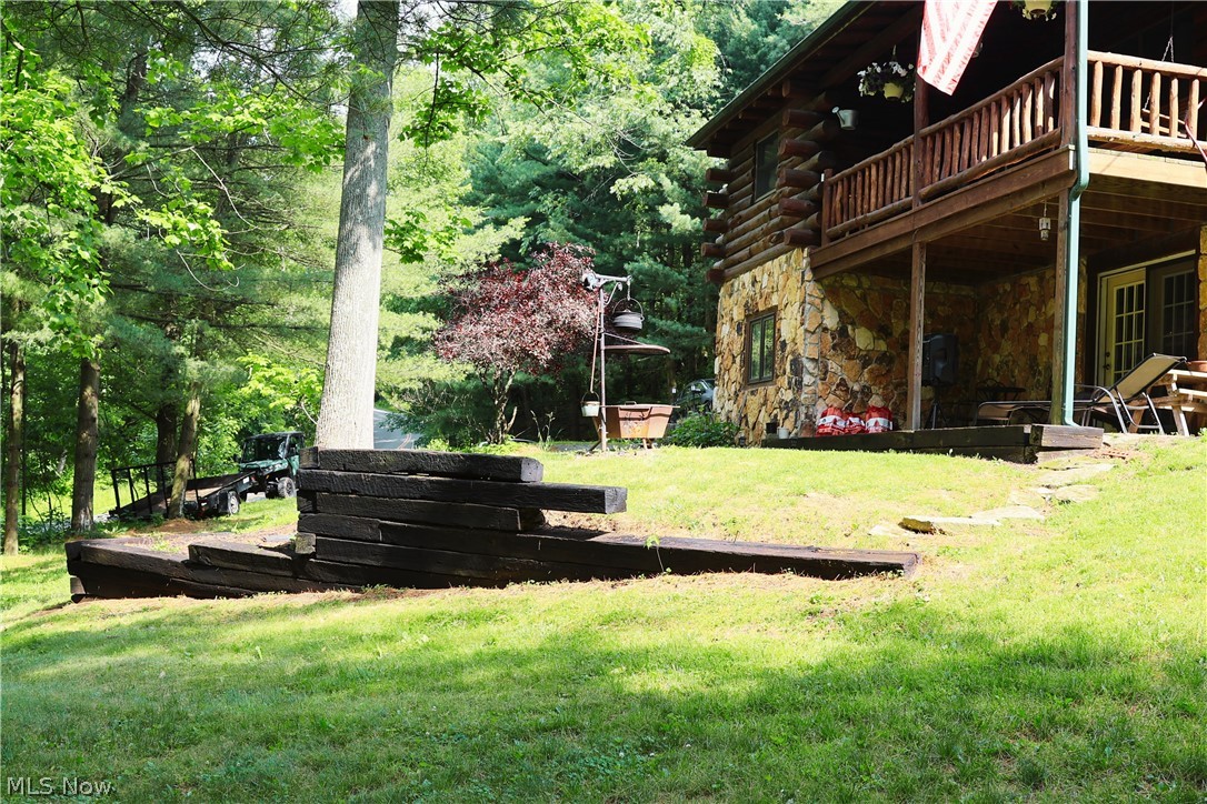 5906 Schilling Hill Road NW New Philadelphia OH 44663
