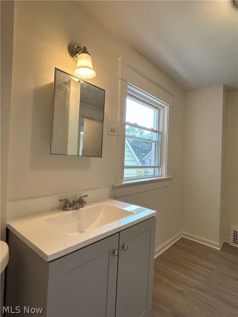 495 Delmar Avenue Akron OH 44310