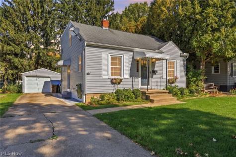 113 Adams Avenue Cuyahoga Falls OH 44221