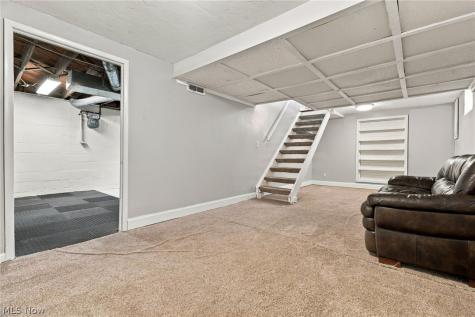 113 Adams Avenue Cuyahoga Falls OH 44221