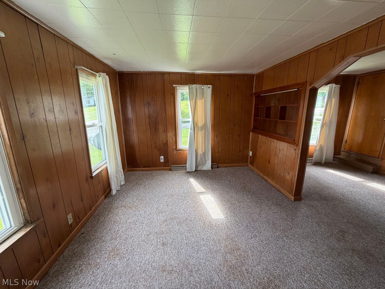 290 W Wood Street Shreve OH 44676