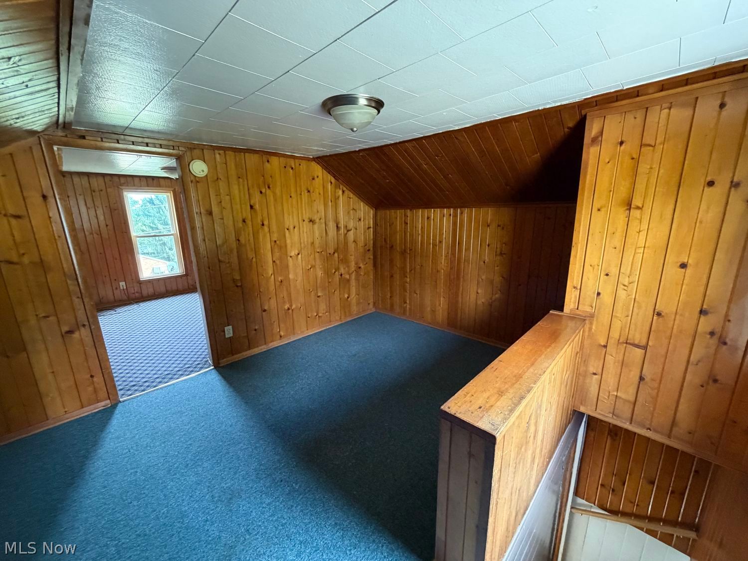 290 W Wood Street Shreve OH 44676