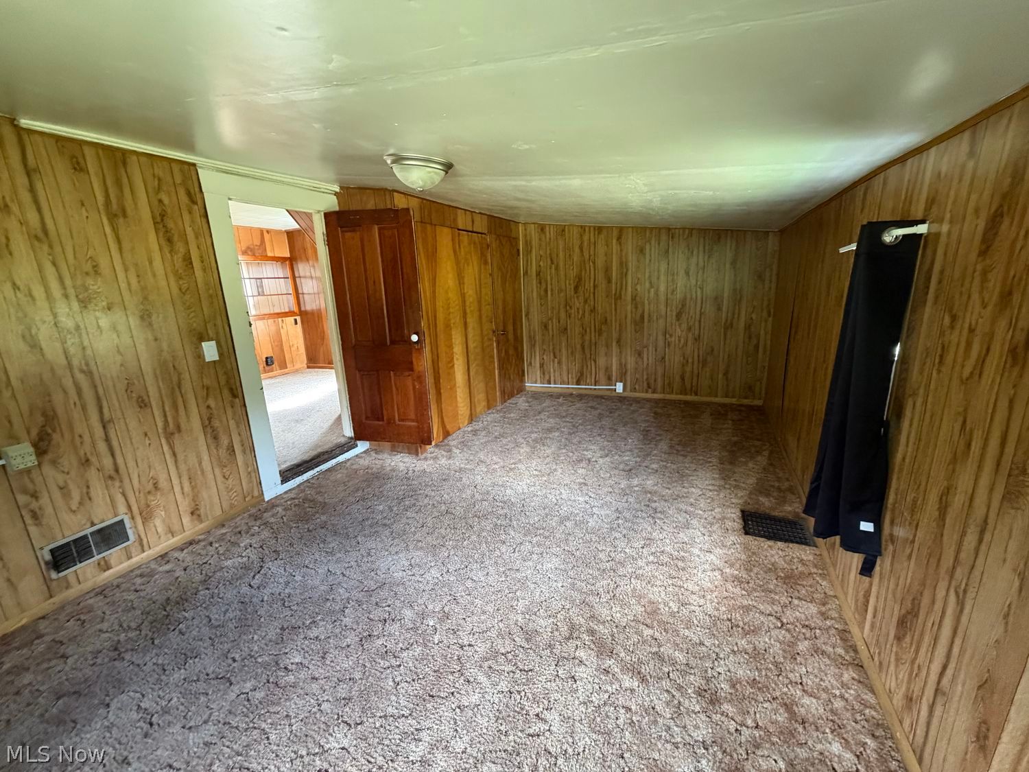 290 W Wood Street Shreve OH 44676