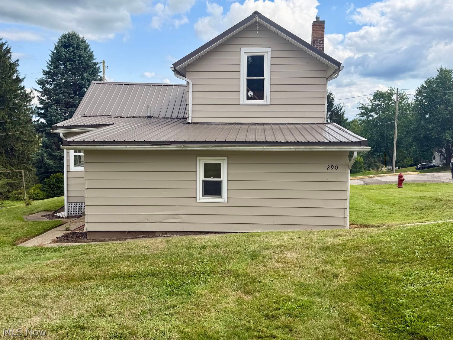 290 W Wood Street Shreve OH 44676