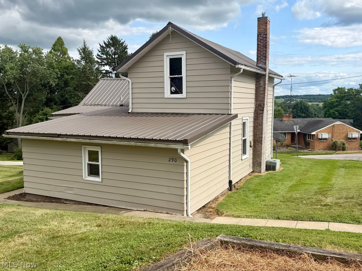 290 W Wood Street Shreve OH 44676
