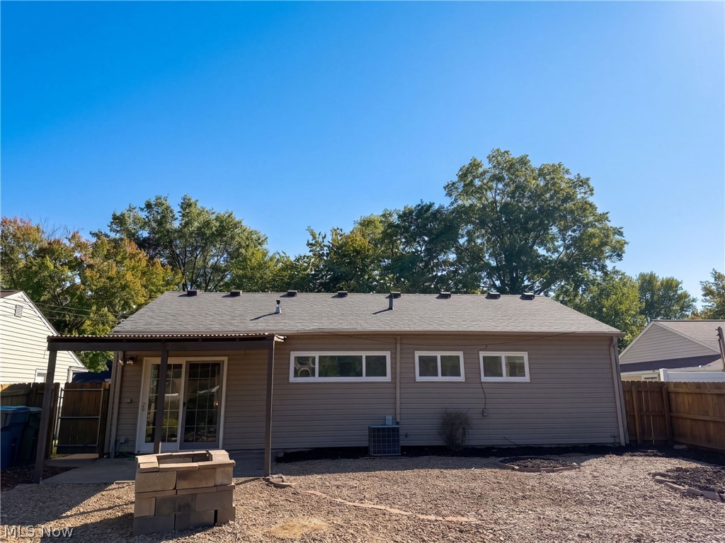 9022 Manorford Drive Cleveland OH 44130
