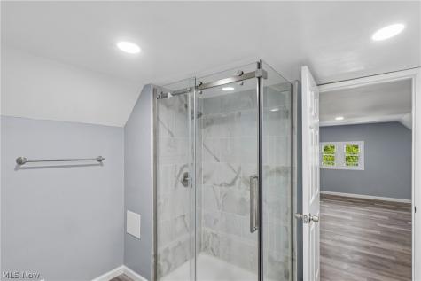 4012 Bluestone Road Cleveland OH 44121