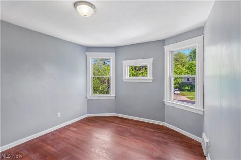 4012 Bluestone Road Cleveland OH 44121