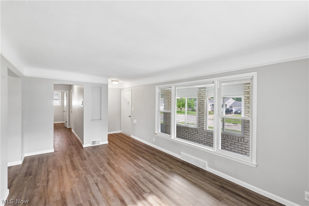 11605 Harold Drive Cleveland OH 44130