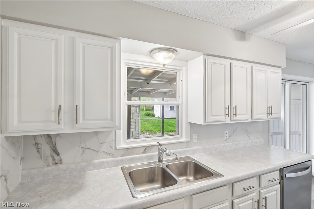 11605 Harold Drive Cleveland OH 44130