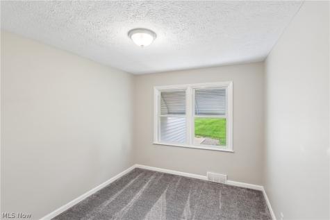 11605 Harold Drive Cleveland OH 44130