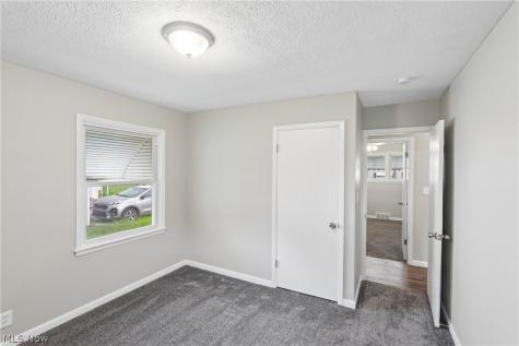 11605 Harold Drive Cleveland OH 44130