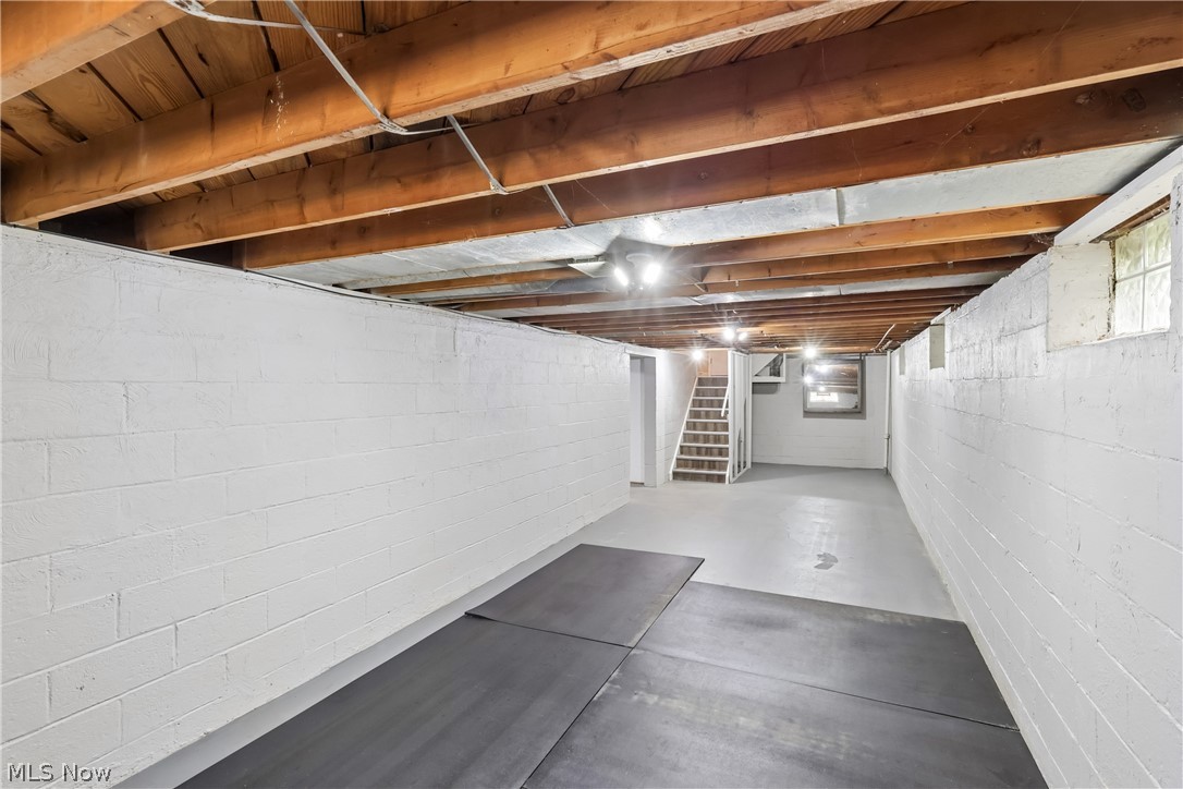 11605 Harold Drive Cleveland OH 44130